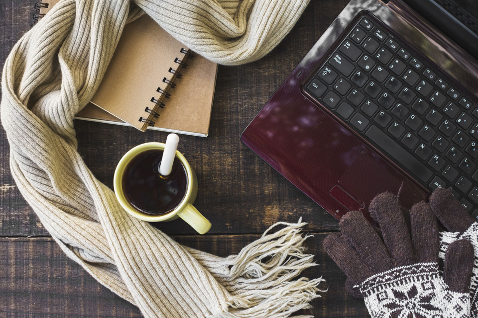 Regalos que abrigan: ideas para sorprender este invierno